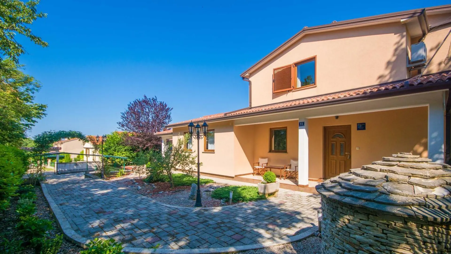 Holiday home Villa Brigita, A Beautiful Villa Close To The Beach Veligolji