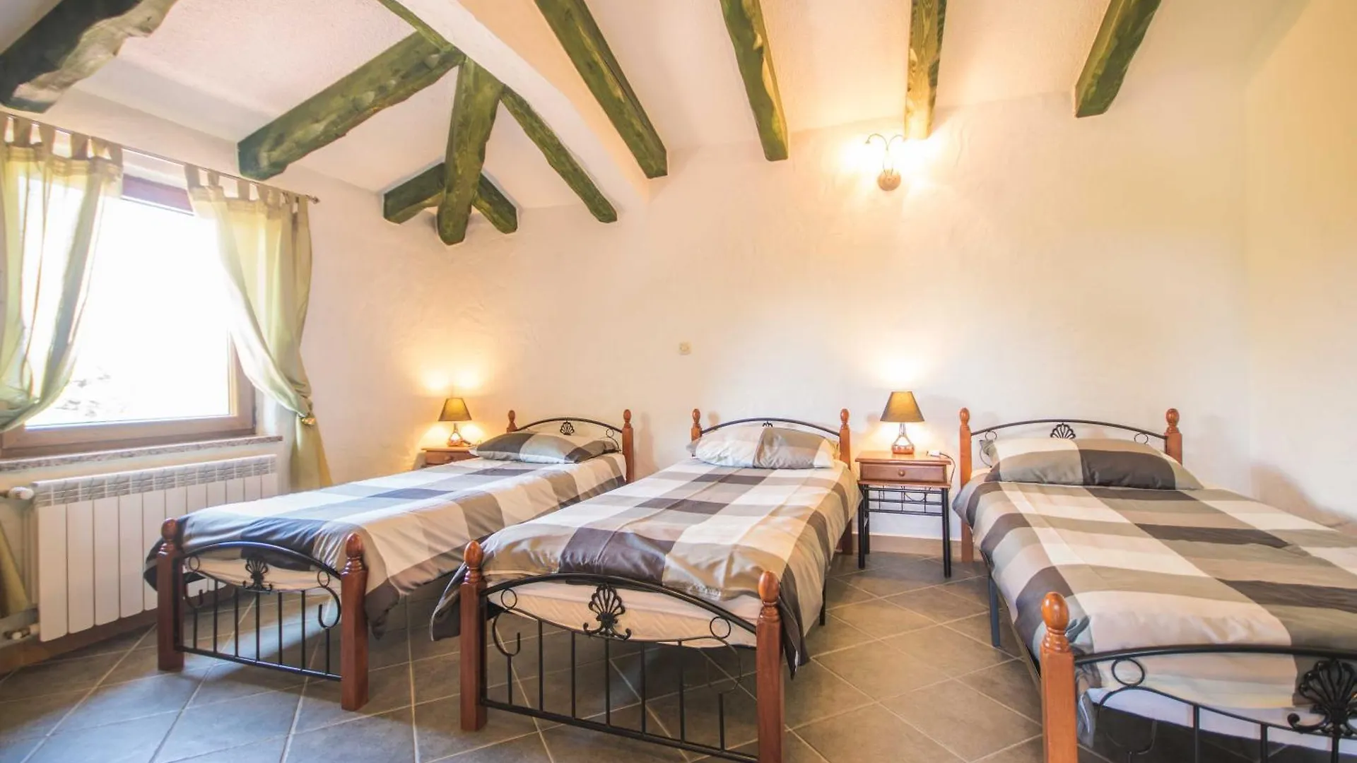 Villa Brigita, A Beautiful Villa Close To The Beach Veligolji